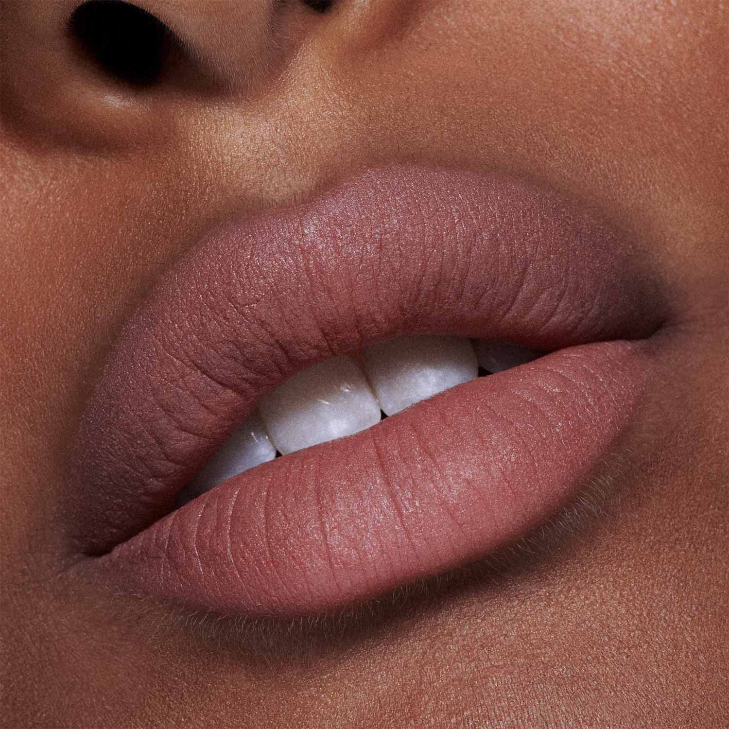 POWDER KISS LIQUID LIPCOLOUR (LABIAL LÍQUIDO)